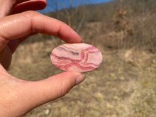Charger l'image dans la galerie, VENDU Rhodochrosite 2