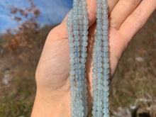 Charger l'image dans la galerie, Perles en aigue-marine entre 6 et 8mm AMD
