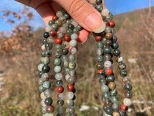 Charger l'image dans la galerie, Perles en jaspe héliotrope entre 4 et 12mm