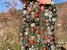 Charger l'image dans la galerie, Perles en jaspe héliotrope entre 4 et 12mm