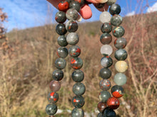 Charger l'image dans la galerie, Perles en jaspe héliotrope entre 4 et 12mm