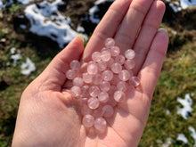 Charger l'image dans la galerie, Perles en quartz rose entre 6 et 10mm QRT