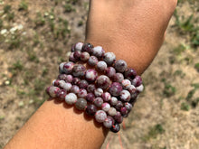 Charger l'image dans la galerie, Perles en tourmaline rubellite entre 6 et 10mm TRU
