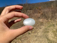 Charger l'image dans la galerie, VENDU Pierre de lune 5