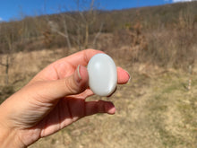 Charger l'image dans la galerie, VENDU Pierre de lune 5