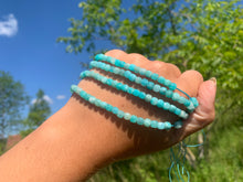 Charger l'image dans la galerie, Perles en amazonite, forme carré facetté