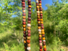Charger l'image dans la galerie, Perles en jaspe mookaite, forme carré facetté