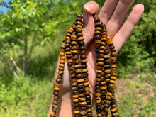 Charger l'image dans la galerie, Perles en oeil de tigre, forme disque