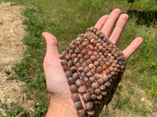 Charger l'image dans la galerie, Perles en microcline entre 4 et 10mm