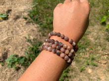 Charger l'image dans la galerie, Perles en microcline entre 4 et 10mm