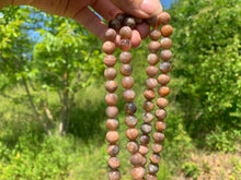Charger l'image dans la galerie, Perles en microcline entre 4 et 10mm
