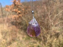 Charger l'image dans la galerie, Bélière papillon de taille moyenne (argentée, dorée, rosée)