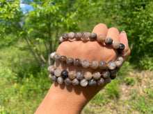 Charger l'image dans la galerie, Perles en microcline entre 6 et 10mm