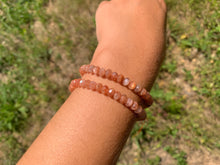 Charger l'image dans la galerie, Perles en pierre de soleil, disque facetté