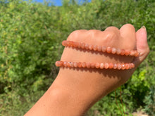 Charger l'image dans la galerie, Perles en pierre de soleil, disque facetté