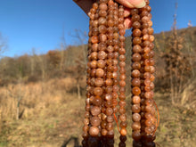 Charger l'image dans la galerie, Perles en pierre de soleil entre 6 et 8mm