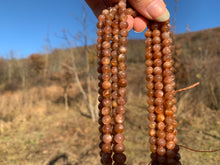 Charger l'image dans la galerie, Perles en pierre de soleil entre 6 et 8mm