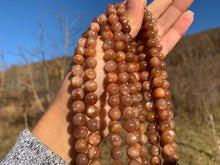 Charger l'image dans la galerie, Perles en pierre de soleil entre 6 et 8mm