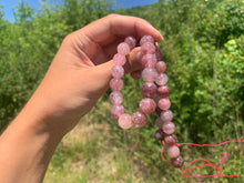 Charger l'image dans la galerie, Perles en quartz à inclusions de piemontite entre 6 et 12mm QPD