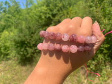 Charger l'image dans la galerie, Perles en quartz à inclusions de piemontite entre 6 et 12mm QPD