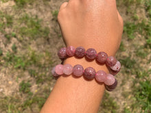 Charger l'image dans la galerie, Perles en quartz à inclusions de piemontite entre 6 et 12mm QPD