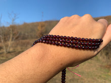 Charger l'image dans la galerie, Perles en grenat facettées 5mm