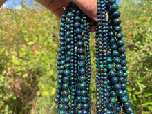 Charger l'image dans la galerie, Perles en azurite - malachite entre 4 et 8mm