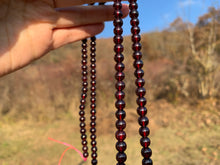 Charger l'image dans la galerie, Perles en grenat entre 4 et 8mm GQ