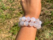 Charger l'image dans la galerie, Perles en agate blanche entre 2 et 14mm