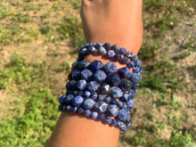 Charger l'image dans la galerie, Perles en sodalite, forme diamant entre 6 et 12mm