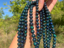 Charger l'image dans la galerie, Perles en azurite - malachite entre 4 et 8mm