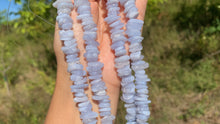 Charger l'image dans la galerie, Perles en agate blue lace, forme chips