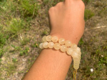 Charger l'image dans la galerie, Perles en calcite jaune entre 6 et 10mm