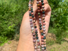 Charger l'image dans la galerie, Perles en jaspe océan, forme diamant entre 6 et 8mm