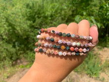 Charger l'image dans la galerie, Perles en jaspe océan, forme diamant entre 6 et 8mm