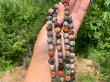 Charger l'image dans la galerie, Perles en jaspe polychrome, forme diamant entre 6 et 10mm