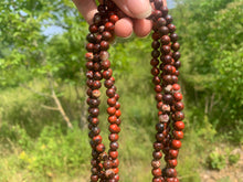 Charger l'image dans la galerie, Perles en jaspe bréchique entre 4 et 12mm