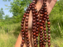 Charger l'image dans la galerie, Perles en jaspe bréchique entre 4 et 12mm
