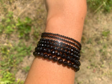 Charger l'image dans la galerie, Perles en tourmaline noire facettées entre 2 et 6mm