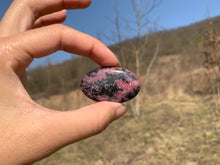 Charger l'image dans la galerie, VENDU Rhodonite 2