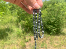 Charger l'image dans la galerie, Perles en oeil d'aigle, forme carré