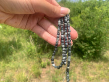 Charger l'image dans la galerie, Perles en oeil d'aigle, forme carré