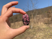 Charger l'image dans la galerie, VENDU Rhodonite 11