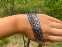 Charger l'image dans la galerie, Perles en hématite, forme coeur