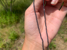 Charger l'image dans la galerie, Perles en hématite, forme en disque facetté entre 2 et 12mm