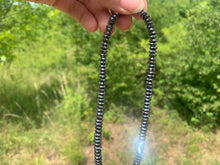 Charger l'image dans la galerie, Perles en hématite, forme en disque facetté entre 2 et 12mm