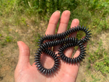 Charger l'image dans la galerie, Perles en hématite, forme en disque facetté entre 2 et 12mm
