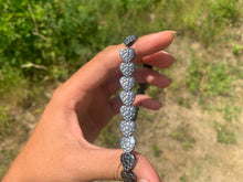 Charger l'image dans la galerie, Perles en hématite, forme coeur