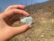 Charger l'image dans la galerie, VENDU Rubis fuchsite 2