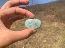 Charger l'image dans la galerie, VENDU Rubis fuchsite 3